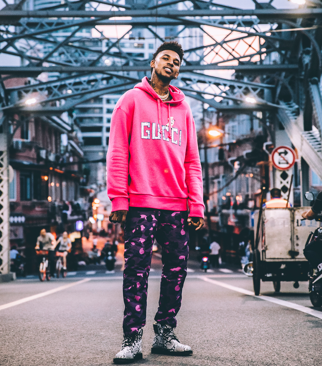 再次相见！穆勒生涯对阵梅西共计7胜3负，并留下诸多名场面（再度相逢！穆勒生涯对梅西7胜3负，名场面频出）