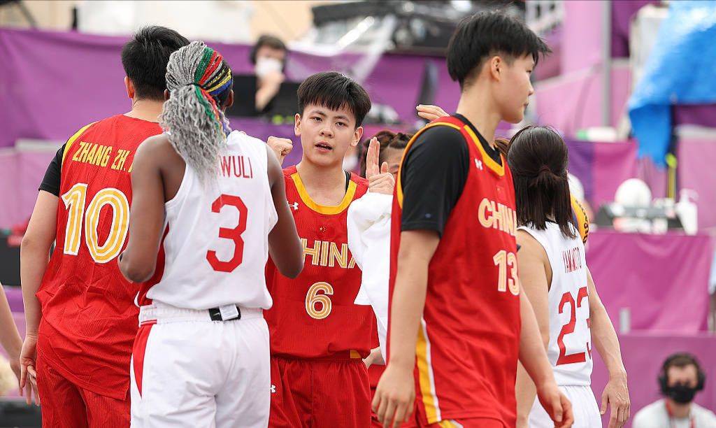 阿夫迪亚连续5场25+5+5，追平利拉德保持的队史纪录（阿夫迪亚火力全开：连续五战25分5板5助，追平利拉德队史纪录）