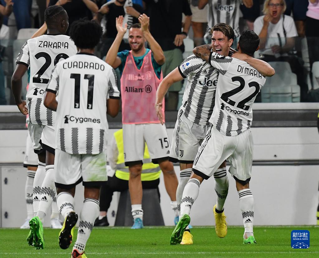 3-0,19岁巴萨旧将助攻梅开二度,率队完胜赫罗纳,终结7轮西甲不胜（3-0！19岁巴萨旧将两助攻发光发热，率队完胜赫罗纳，终结西甲七轮不胜）