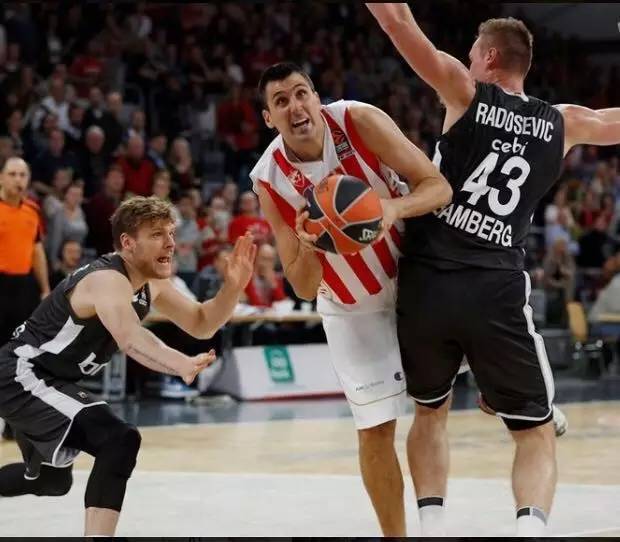 记者：国米、尤文和水晶宫想冬窗引进阿克，曼城要价3500万欧（曝曼城为阿克标价3500万欧，国米、尤文与水晶宫有意冬窗引进）