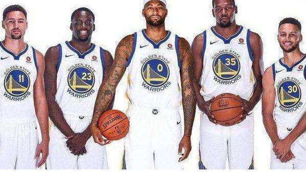 恰20：尼科-帕斯？他进步了很多很有前途，但我不关注对手（恰20谈尼科-帕斯：进步显著前景可期，我只专注本队）