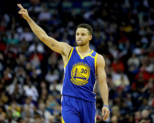 约尼查：喜欢玉溪的米线、水饺和烧烤；希望能在玉昆踢到退役（约尼查自曝钟爱玉溪米线、水饺与烧烤，盼在玉昆效力至退役）