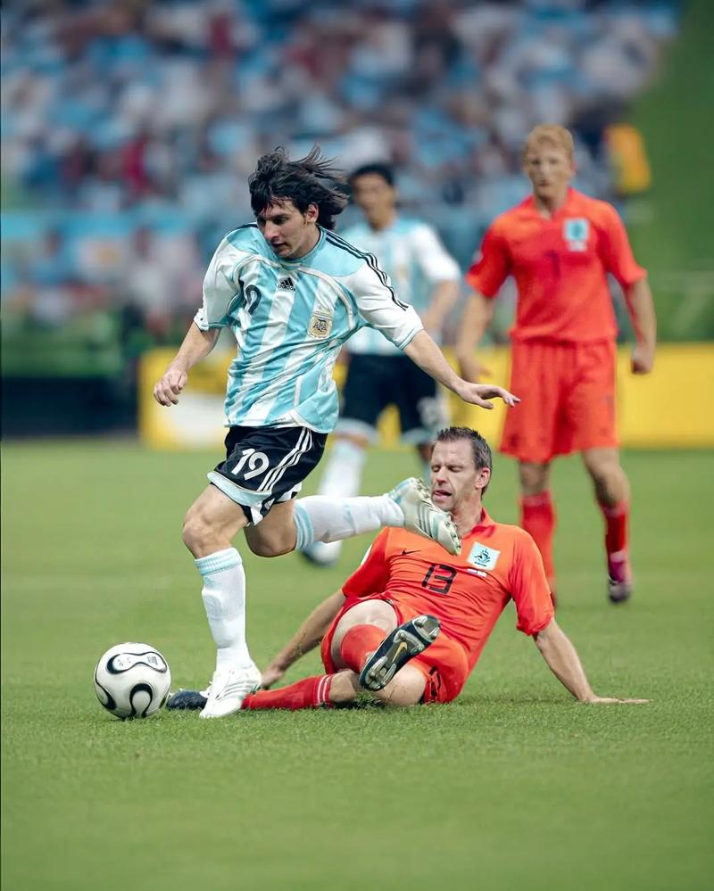 曼联临门一脚问题暴露（曼联把握机会能力短板显现）