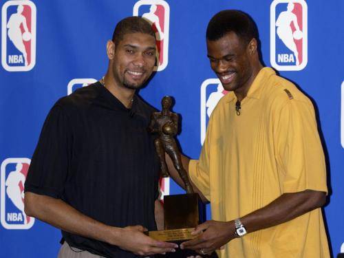 东契奇本赛季首节和上半场得分，均创下96-97赛季以来新高（东契奇本季首节与上半场得分双双创下自96-97赛季以来新高）